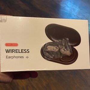 Wireless Earphones with Charging Case - Black